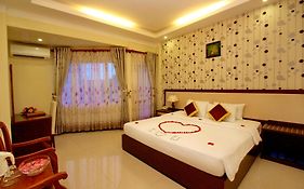 Luxury Nha Trang Hotel